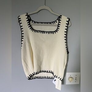 Cream knit commense cropped tank top
